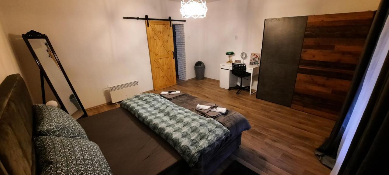 Apartman Twins Self Check In & Self Check Out Otocac Bagian luar foto
